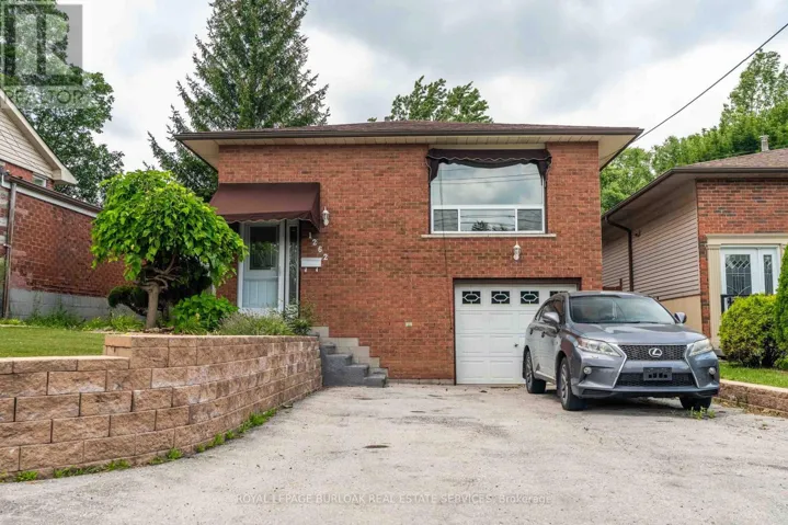 1262 UPPER GAGE AVENUE, Hamilton (Randall), Ontario L8W1E4