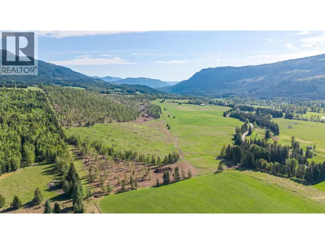 2465 Mabel lake Road, Lumby, British Columbia V0E2G6