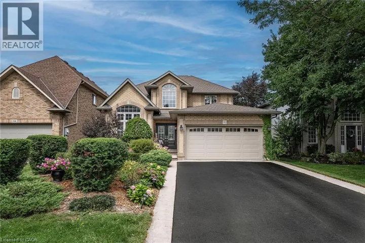 90 SURREY Drive, Ancaster, Ontario L9K1L9