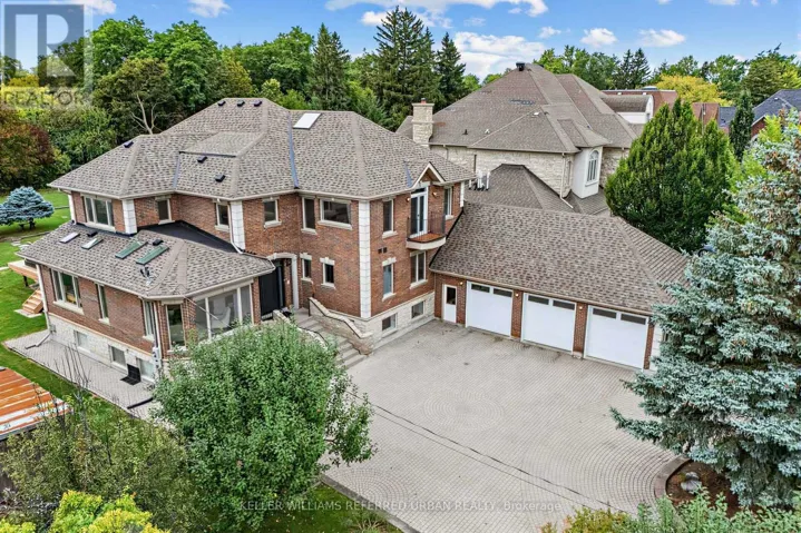 18 YONGEVIEW AVENUE, Richmond Hill (South Richvale), Ontario L4C7A4