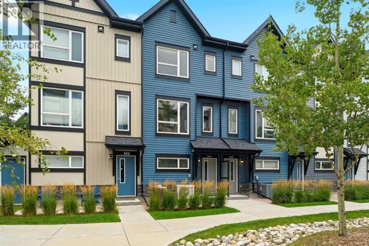 204, 15 Evanscrest Park NW, Calgary, Alberta T3R1V5