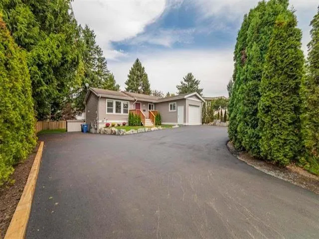 34649 MARSHALL ROAD, Abbotsford, British Columbia V2S1M4