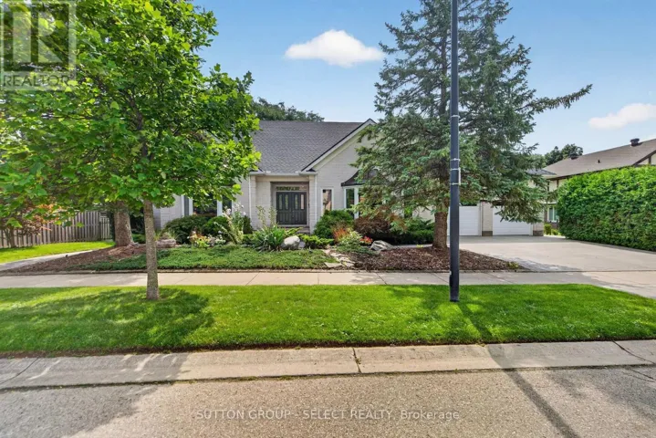 173 WHITEACRES DRIVE, London North (North F), Ontario N6G4N2