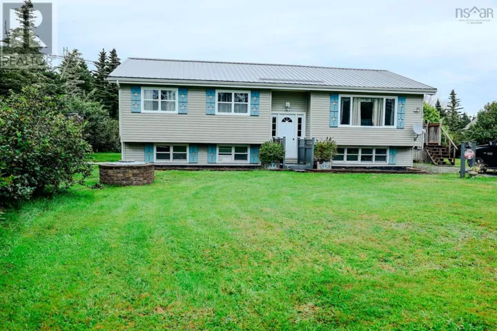 28 Penney Road, South Side, Nova Scotia B0W1P0