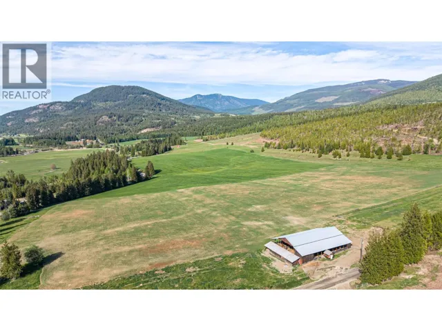 2511 Mabel lake Road, Lumby, British Columbia V0E2G6