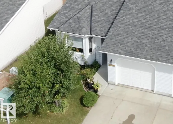 5751 189 ST NW, Edmonton, Alberta T6M2G8