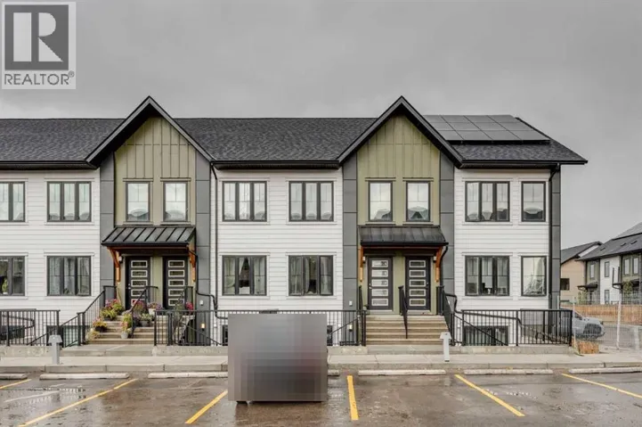 113, 40 Livingston Parade NE, Calgary, Alberta T4B3P6