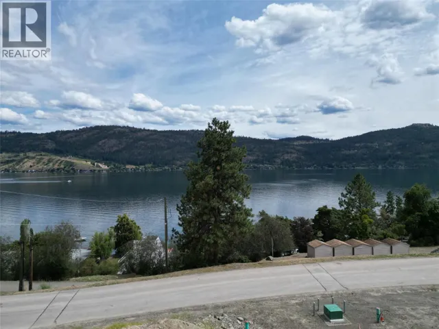 8801 Adventure Bay Road, Vernon, British Columbia V1H1E1