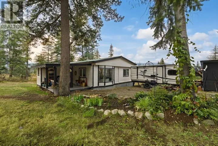 2433 Sherry Road, White Lake, British Columbia V0E2W1