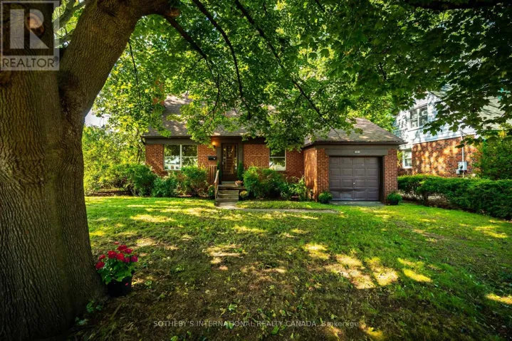 2050 RUSSETT ROAD, Mississauga (Lakeview), Ontario L4Y1B9
