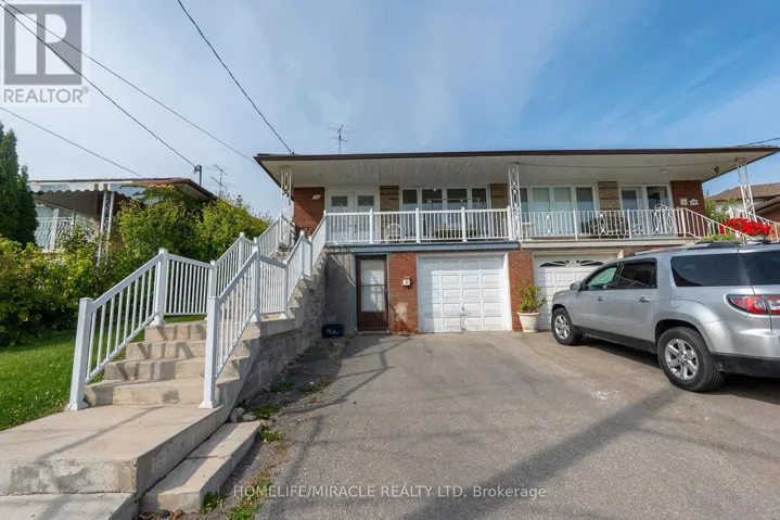 12 BRUBECK ROAD, Toronto (Humbermede), Ontario M9M1W7
