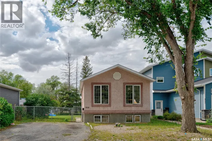 908 Connaught STREET, Regina, Saskatchewan S4T4S6