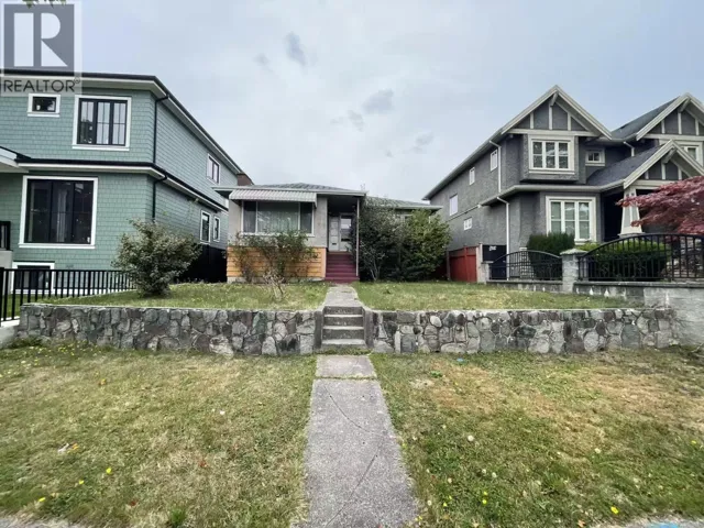 1621 E 58TH AVENUE, Vancouver, British Columbia V5P2C1