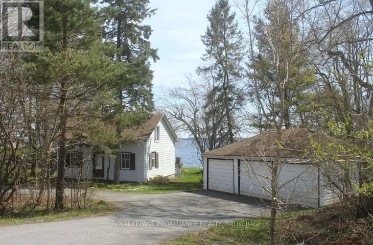 4690 BATH ROAD, Loyalist (Lennox and Addington - South), Ontario K0H1G0