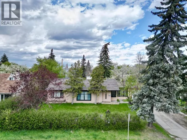 2110 26 Avenue SW, Calgary, Alberta T2T1E6