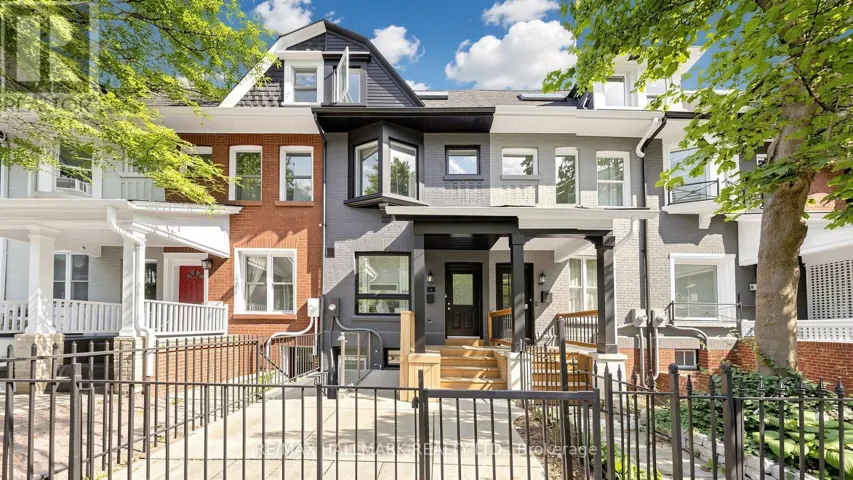 31 1/2 GRANBY STREET, Toronto (Church-Yonge Corridor), Ontario M5B1H8