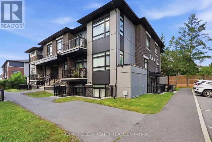 13 - 400 ROLLING MEADOW CRESCENT, Ottawa, Ontario K1W0S1