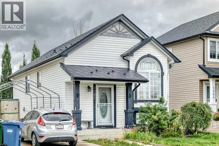 1062 Bridlemeadows Manor SW, Calgary, Alberta T2Y4L1
