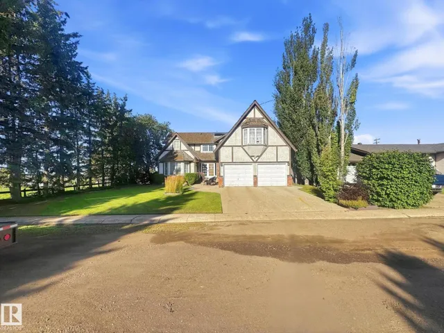 4804 45 ST, Two Hills, Alberta T0B4K0