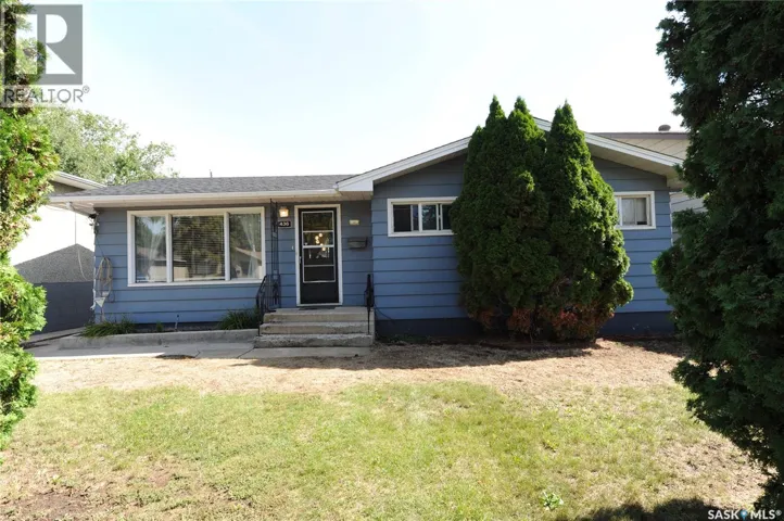436 X AVENUE S, Saskatoon, Saskatchewan S7M3H8