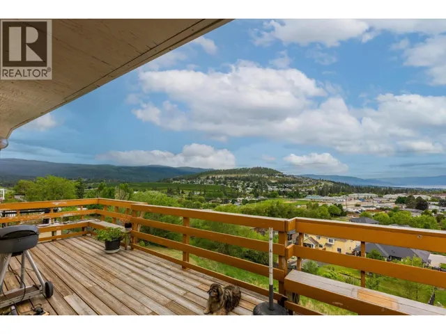 1460 Lund Road, Kelowna, British Columbia V1X4K4
