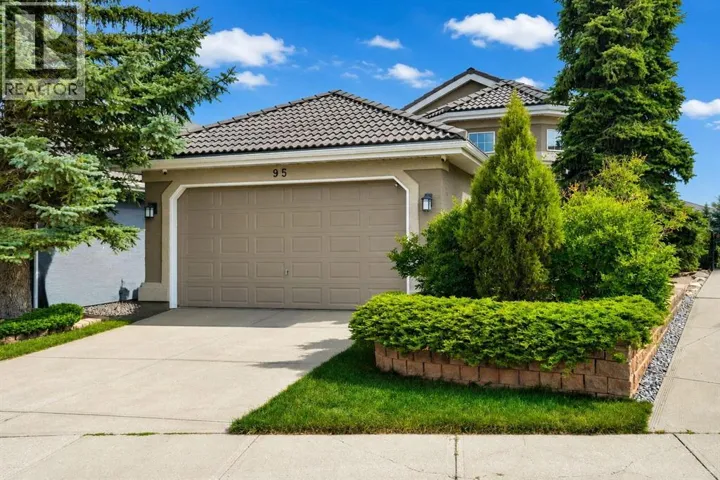 95 Citadel Grove NW, Calgary, Alberta T3G4G7