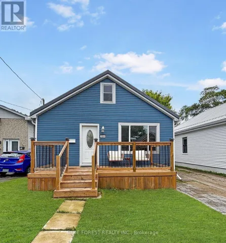 104 DELAWARE STREET, London East (East M), Ontario N5Z2N5