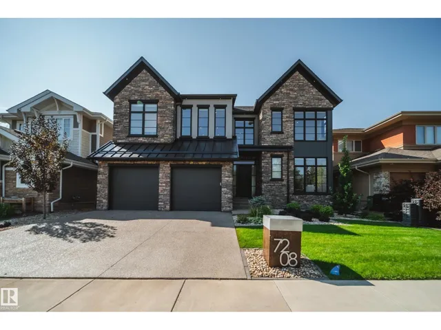 7208 156 ST NW, Edmonton, Alberta T5R4K8