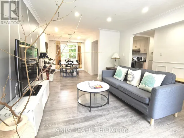 MAIN - 442 BONITA COURT, Richmond Hill (Crosby), Ontario L4C3N1