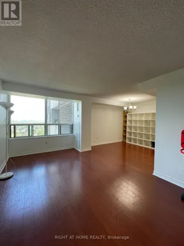 5 OLD SHEPPARD AVENUE, Toronto (Pleasant View), Ontario M2J4K3