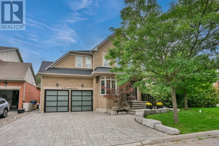 11 CANDLELIGHT DRIVE, Richmond Hill (Jefferson), Ontario L4E5E4