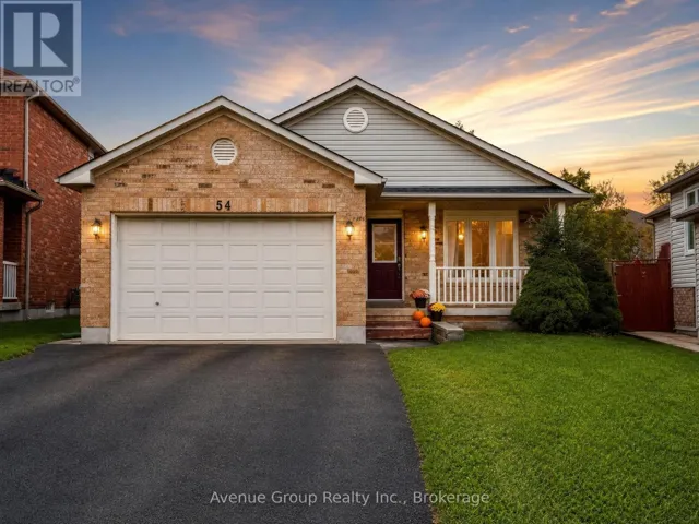 LOWER - 54 LEGGOTT AVENUE, Barrie (Painswick North), Ontario L4N8A9