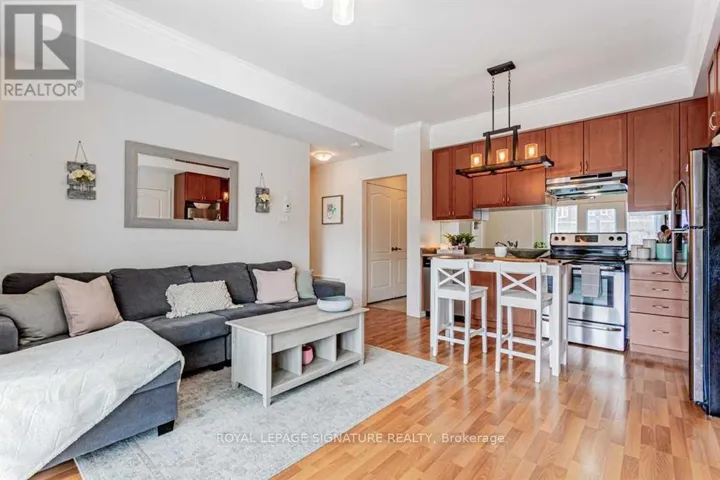 2 - 261 JOHN WAY W, Aurora (Bayview Wellington), Ontario L4G0S8