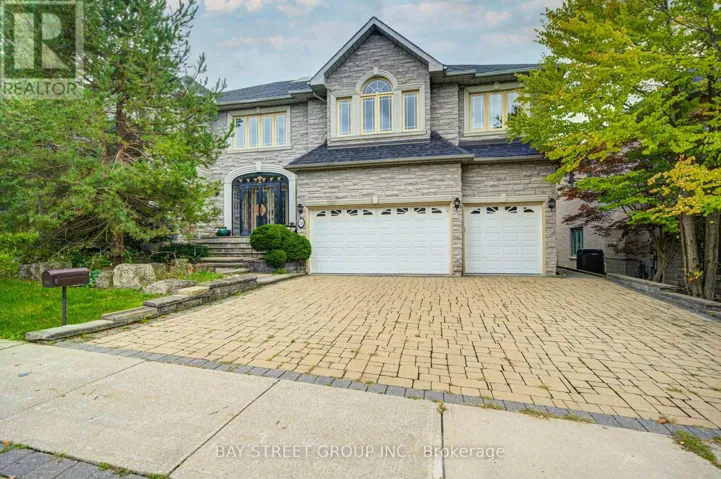 58 BOWAN COURT, Toronto (Bayview Woods-Steeles), Ontario M2K3A7
