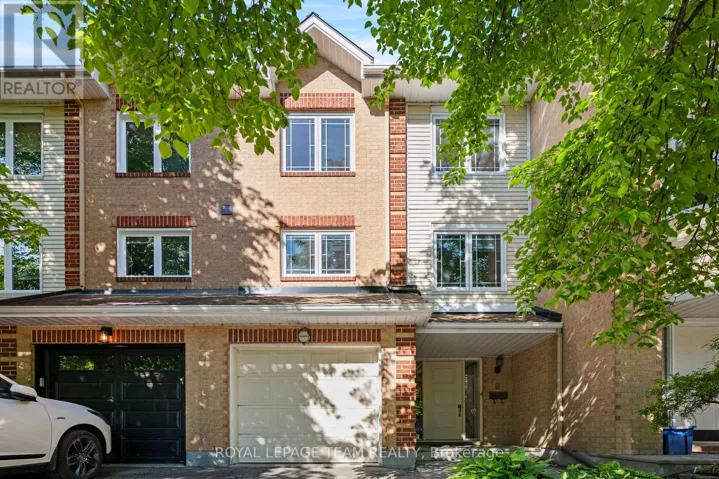8 MANNINGTON COURT, Ottawa, Ontario K2J4A1