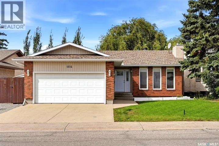 1414 Radway STREET N, Regina, Saskatchewan S4X4A7