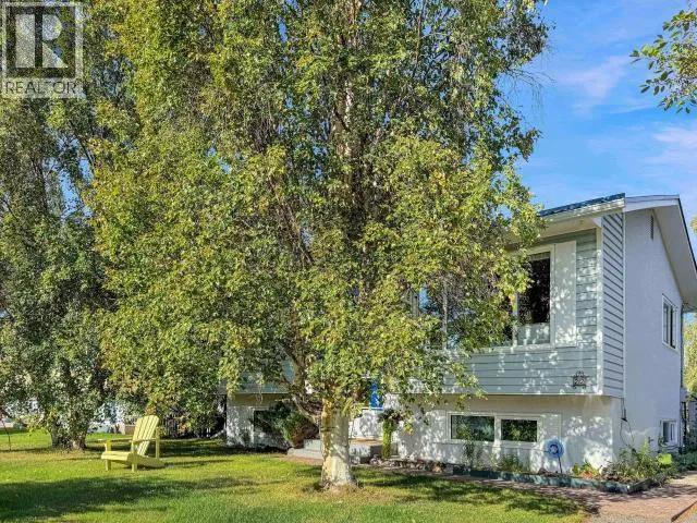 22 TAY STREET, Whitehorse, Yukon Y1A4M6