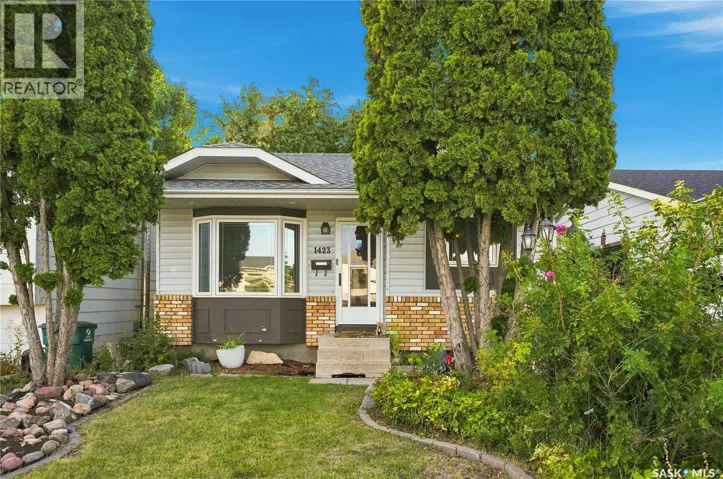1423 Junor AVENUE, Saskatoon, Saskatchewan S7L6T7