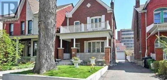 1 - 179 MARKHAM DRIVE, Toronto (Trinity-Bellwoods), Ontario M6J2G7