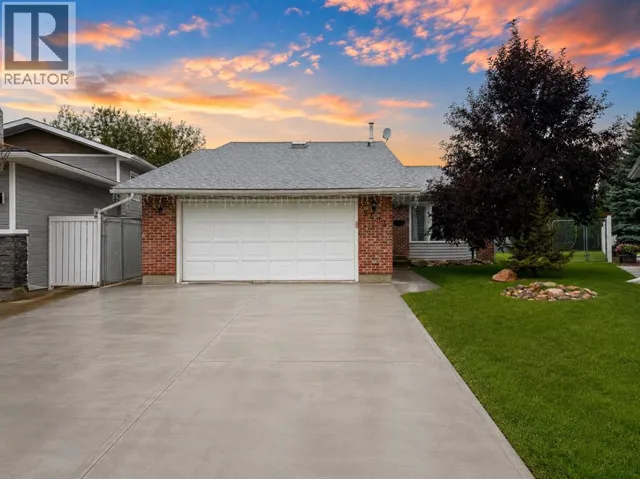 9634 64a Avenue, Grande Prairie, Alberta T8W2B1