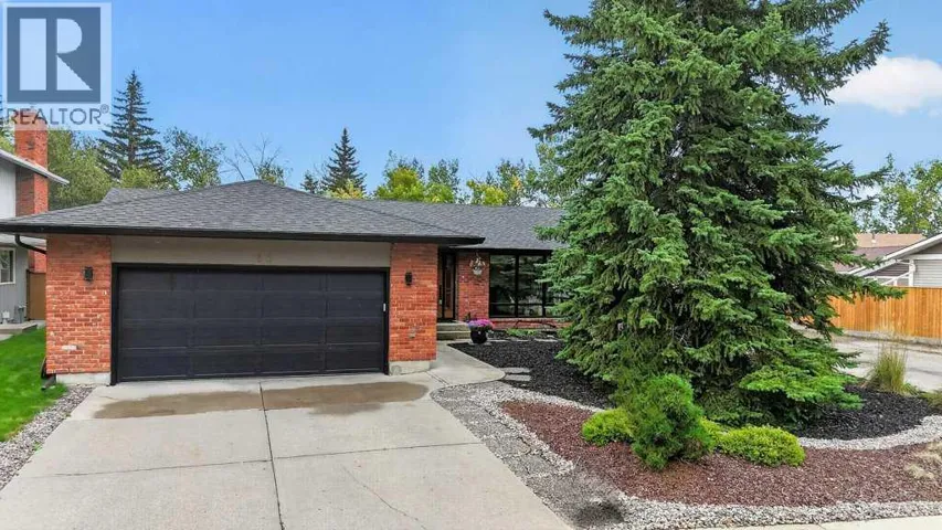 88 Midridge Close SE, Calgary, Alberta T2X1G1