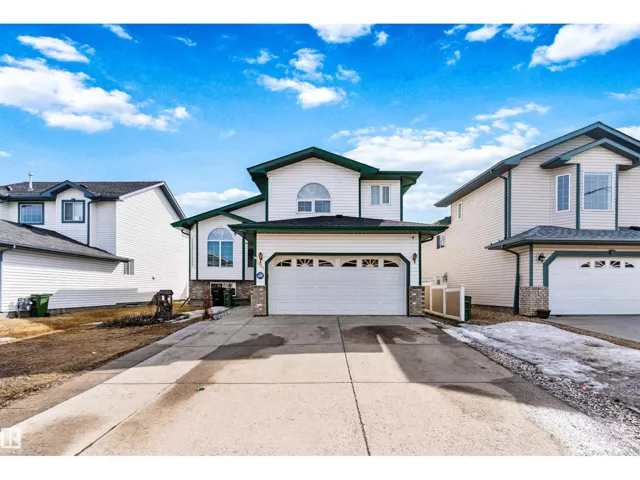 2915 151A AV NW, Edmonton, Alberta T5Y2Y5