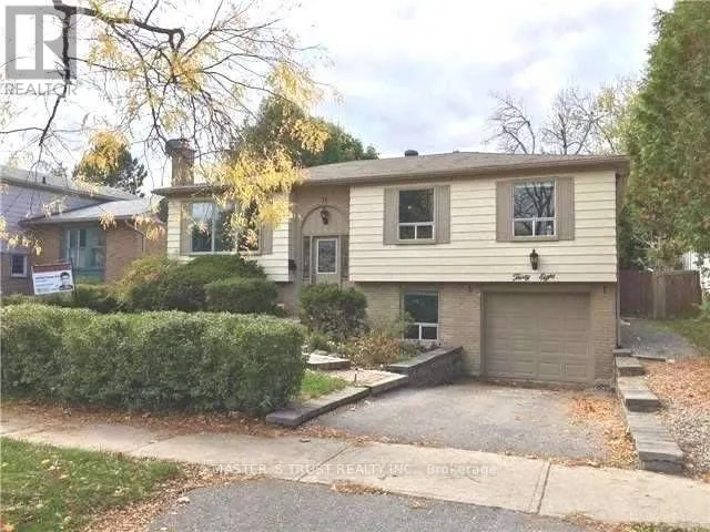 38 PENWICK CRESCENT, Richmond Hill (North Richvale), Ontario L4C5B4