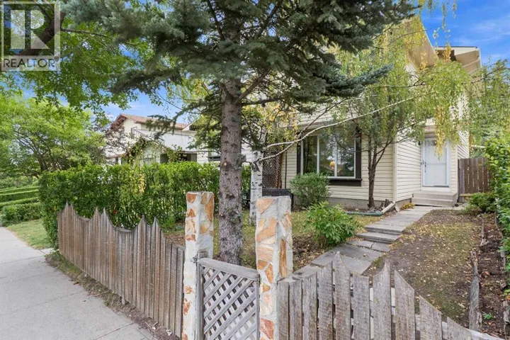 30 Bermuda Drive NW, Calgary, Alberta T3K1H7