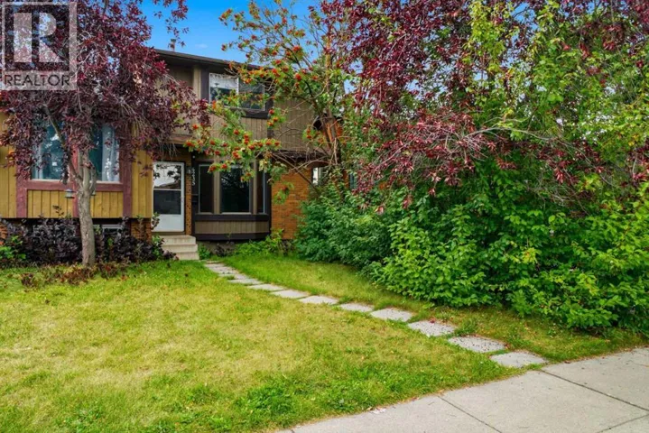 4235 49 Street NE, Calgary, Alberta T1Y4T6