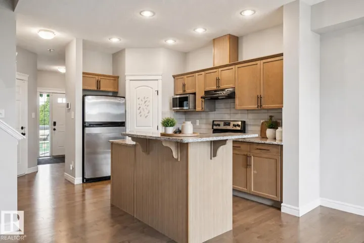 17011 38 ST NW, Edmonton, Alberta T5Y3S2