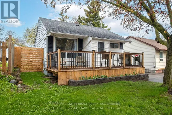 34 MAPLE STREET, Ajax (Central), Ontario L1S1V7