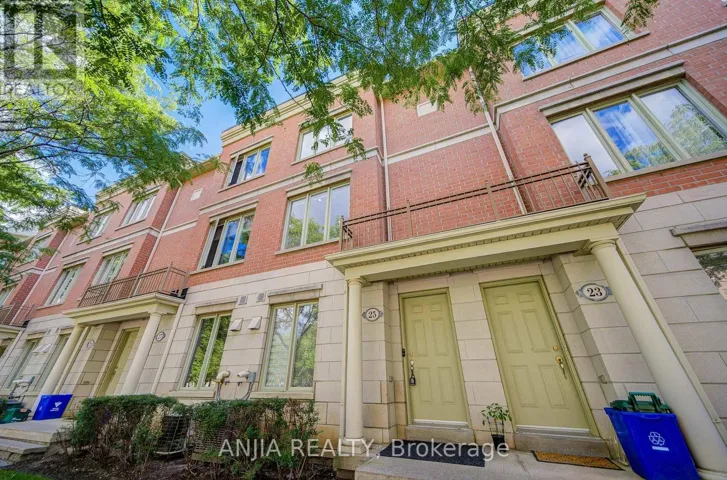 25 GALLERIA PARKWAY, Markham (Commerce Valley), Ontario L3T0A4