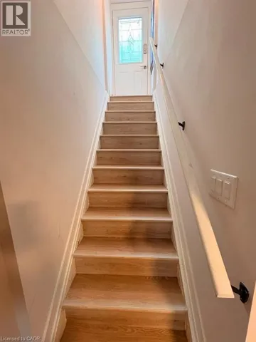 565 MOHAWK Road W Unit# Basement, Hamilton, Ontario L9C1X5