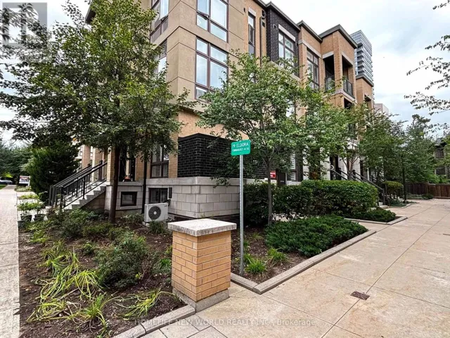 45 - 19 ELDORA AVENUE, Toronto (Newtonbrook West), Ontario M2M1R3
